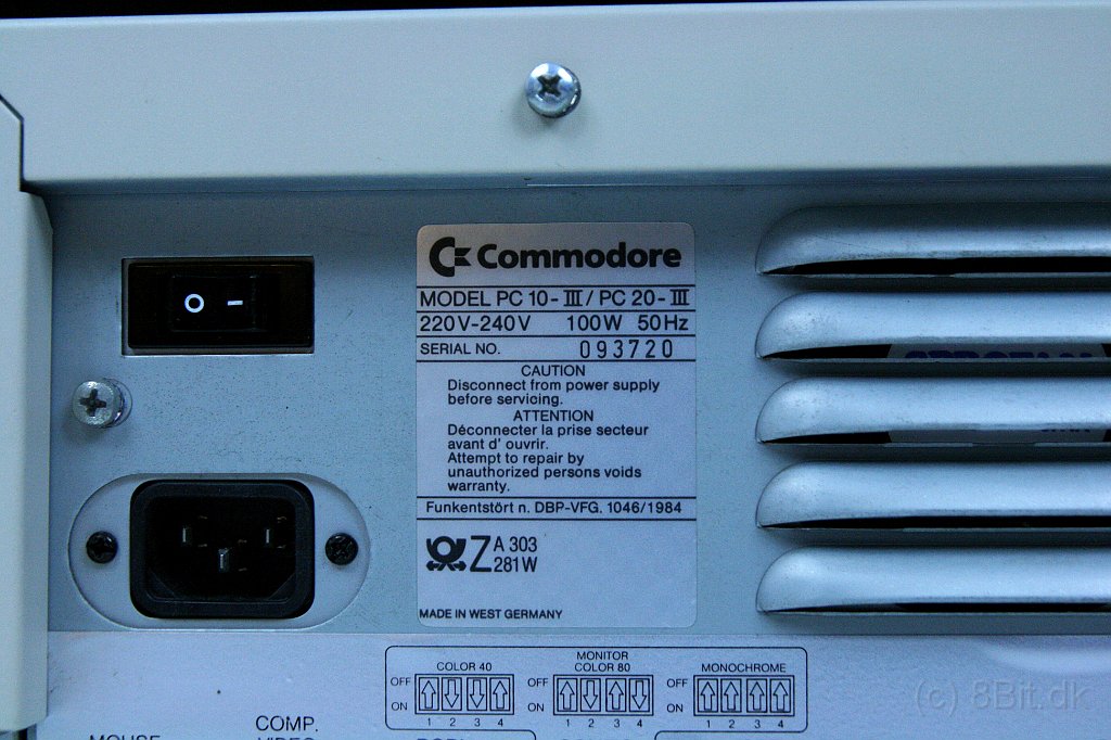 Commodore PC20-III 19.JPG